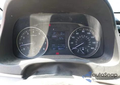 2017 Hyundai Elantra Se из США, поврежденный, VIN 5NPD74LFXHH200872